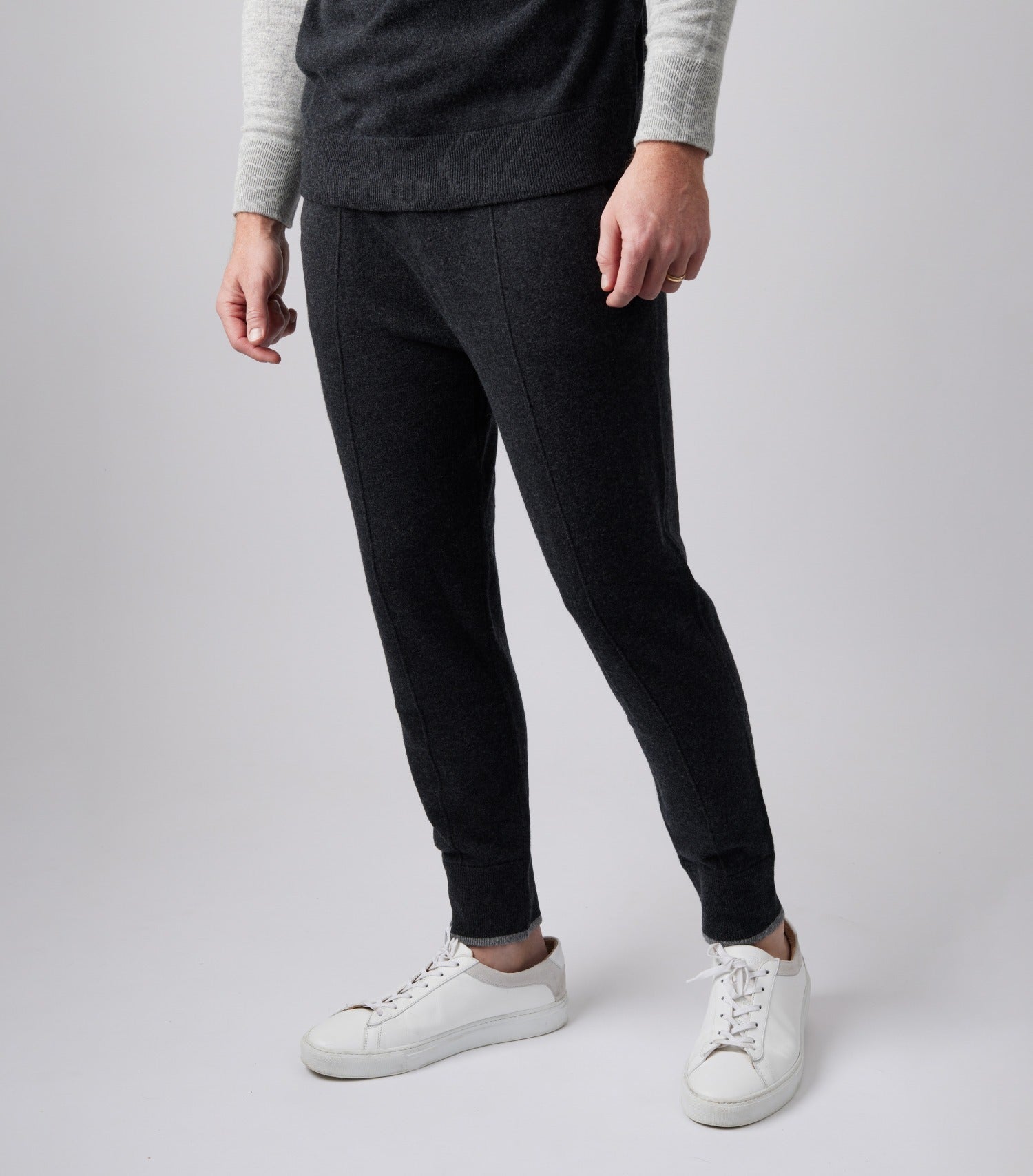 Sero Cashmere Jogger