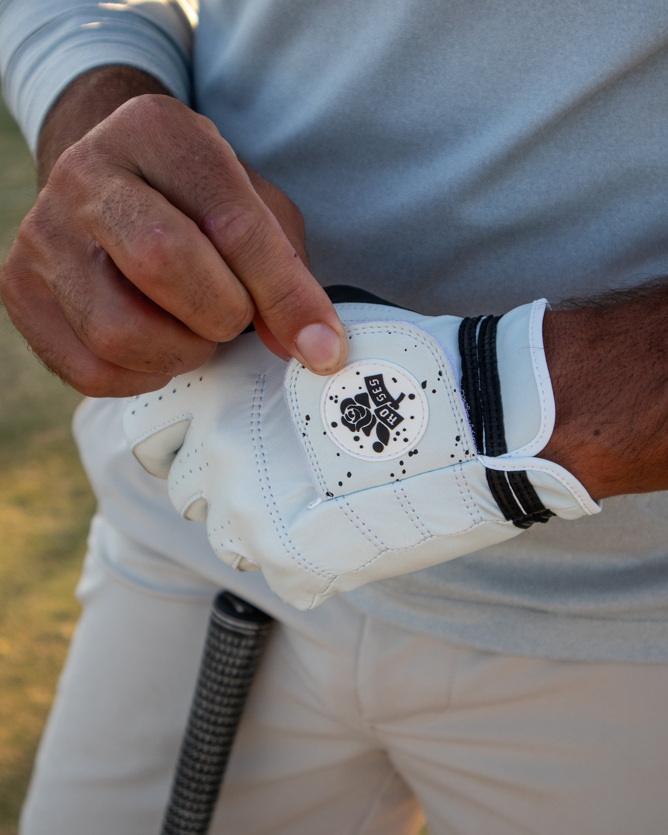 LA Roses Players Glove