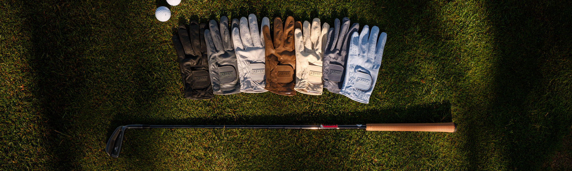 MEN'S GOLF GLOVES